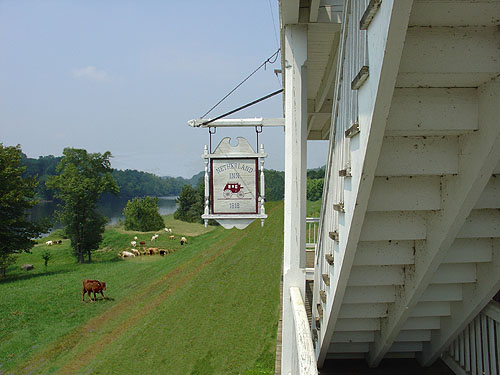 Netherland Inn :: Looking Down River : After :: &copy;2005 DiscoverKingsport.com